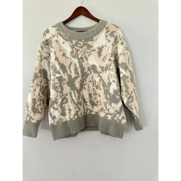 Frnch Paris Womens Comfy Knit Abstract Sweater - Picture 2 of 4